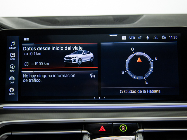BMW X6 xDrive30d color Blanco. Año 2021. 210KW(286CV). Diésel. En concesionario BMW Fuenteolid Valladolid de Valladolid