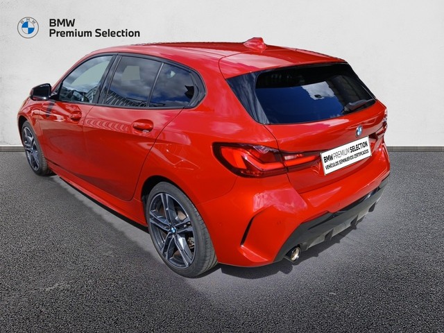 BMW Serie 1 118i color Rojo. Año 2024. 103KW(140CV). Gasolina. En concesionario Adler Motor S.L. TOLEDO de Toledo