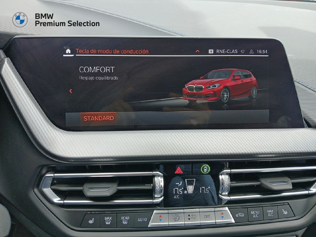 BMW Serie 1 118i color Rojo. Año 2024. 103KW(140CV). Gasolina. En concesionario Adler Motor S.L. TOLEDO de Toledo