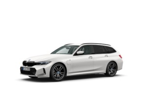 Fotos de BMW Serie 3 330e Touring color Blanco. Año 2024. 215KW(292CV). Híbrido Electro/Gasolina. En concesionario Oliva Motor Girona de Girona