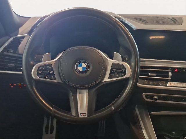 BMW X5 xDrive40d color Blanco. Año 2021. 250KW(340CV). Híbrido Electro/Diesel. En concesionario Movitransa Cars Huelva de Huelva