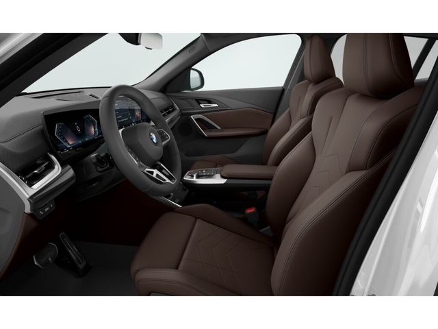 BMW X2 sDrive20i color Blanco. Año 2024. 125KW(170CV). Gasolina. En concesionario Móvil Begar Alicante de Alicante