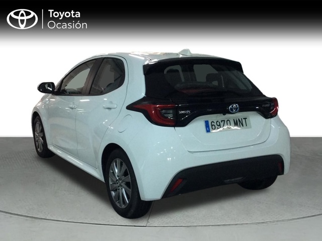 Toyota Yaris 120H Active Tech 85 kW (116 CV)