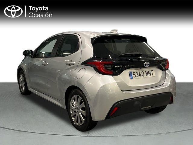 Toyota Yaris 120H Active Tech 85 kW (116 CV)