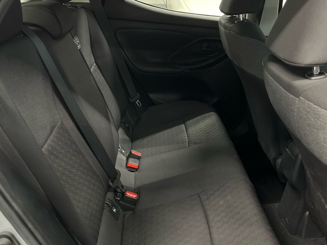 Toyota Yaris 120H Active Tech 85 kW (116 CV)