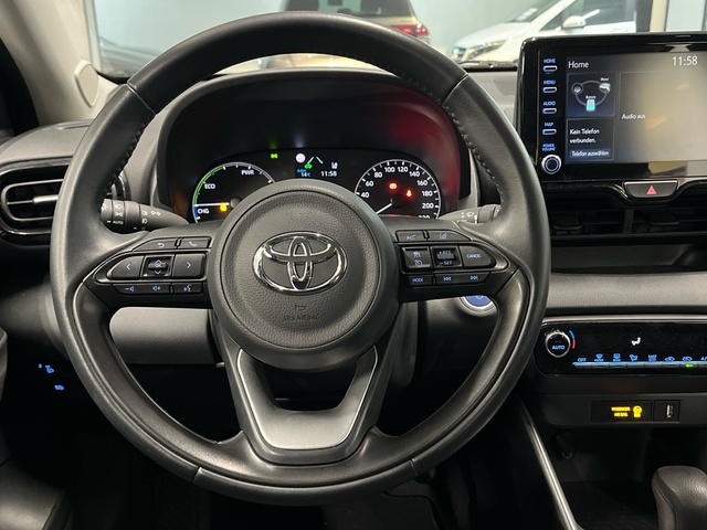 Toyota Yaris 120H Active Tech 85 kW (116 CV)