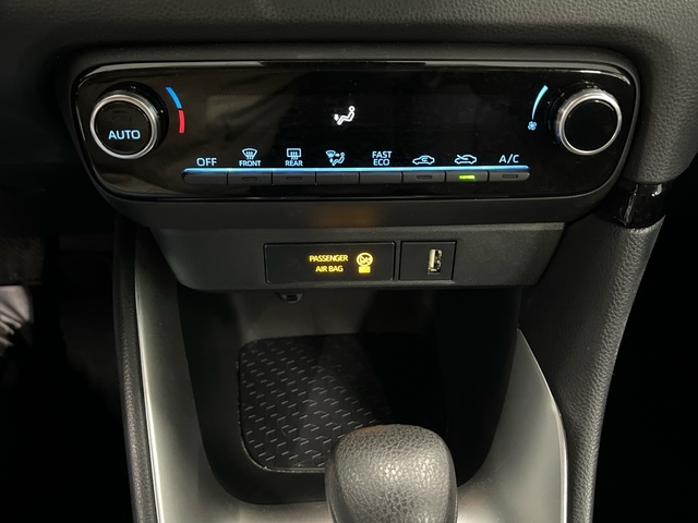 Toyota Yaris 120H Active Tech 85 kW (116 CV)