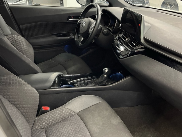 Toyota C-HR 1.8 125H Advance 90 kW (122 CV)