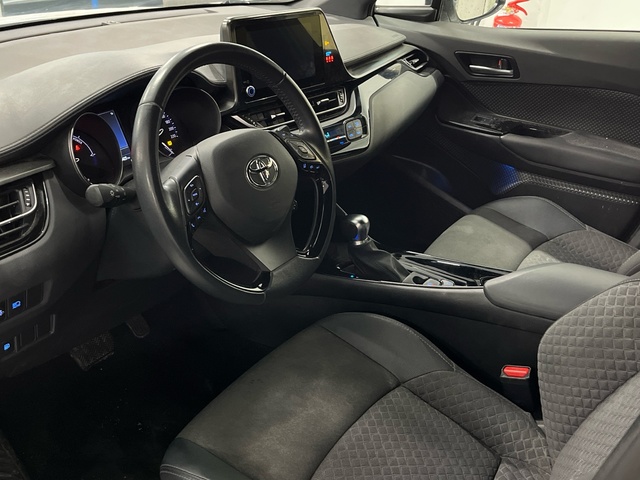 Toyota C-HR 1.8 125H Advance 90 kW (122 CV)