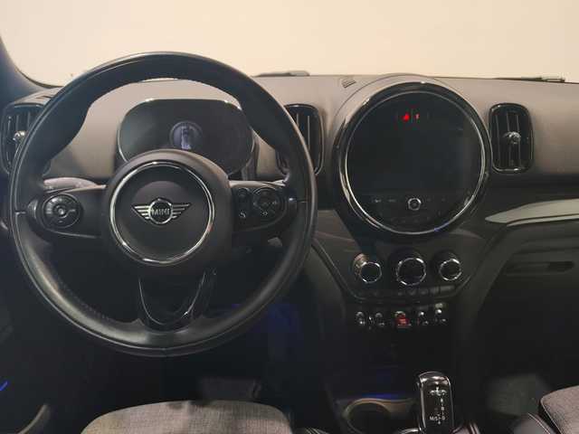 fotoG 6 del MINI MINI Countryman Cooper 100 kW (136 CV) 136cv Gasolina del 2021 en Barcelona