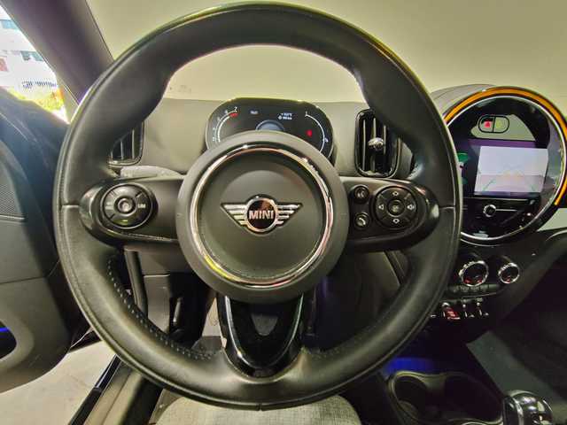 fotoG 11 del MINI MINI Countryman Cooper 100 kW (136 CV) 136cv Gasolina del 2021 en Barcelona