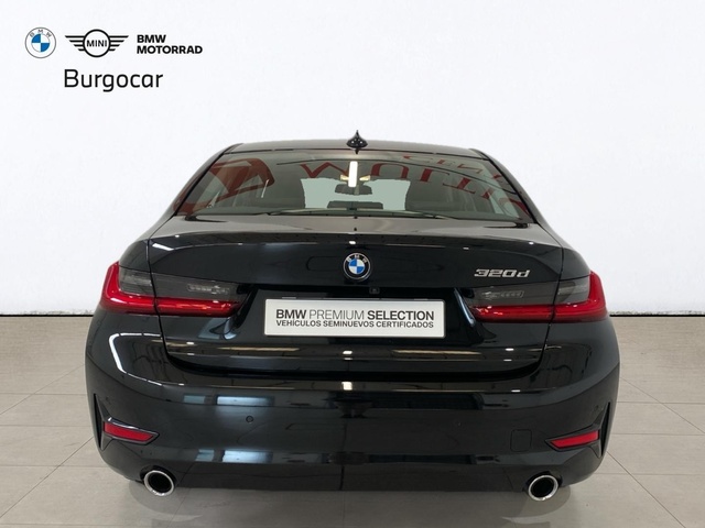 BMW Serie 3 320d color Negro. Año 2021. 140KW(190CV). Diésel. En concesionario Burgocar (Bmw y Mini) de Burgos