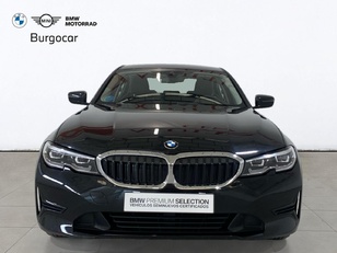 Fotos de BMW Serie 3 320d color Negro. Año 2021. 140KW(190CV). Diésel. En concesionario Burgocar (Bmw y Mini) de Burgos