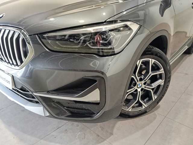 BMW X1 xDrive20d color Gris. Año 2021. 140KW(190CV). Diésel. En concesionario Motor Munich Cadi - Manresa - VO de Barcelona