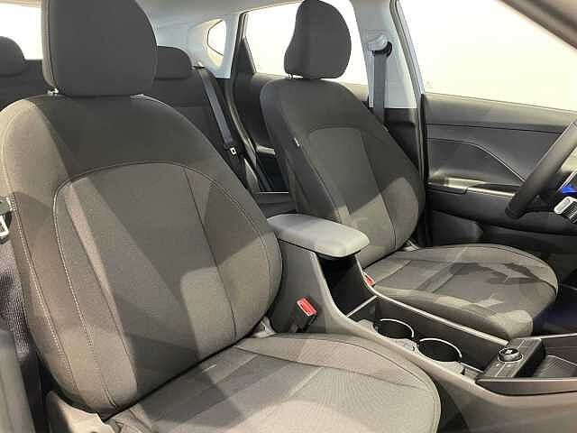 Hyundai Kona 1.6 GDI HEV - 9
