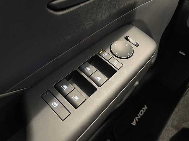 Hyundai Kona 1.6 GDI HEV - 22