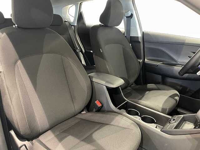 Hyundai Kona 1.6 GDI HEV - 9