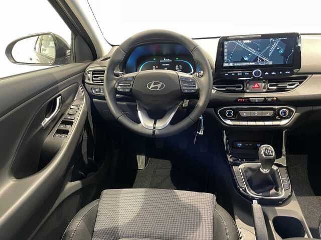 Hyundai i30 1.5 DPI - 8