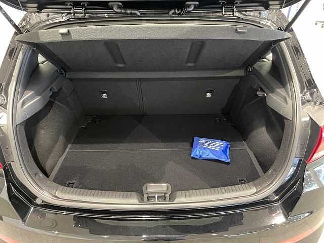 Hyundai i30 1.5 DPI - 23