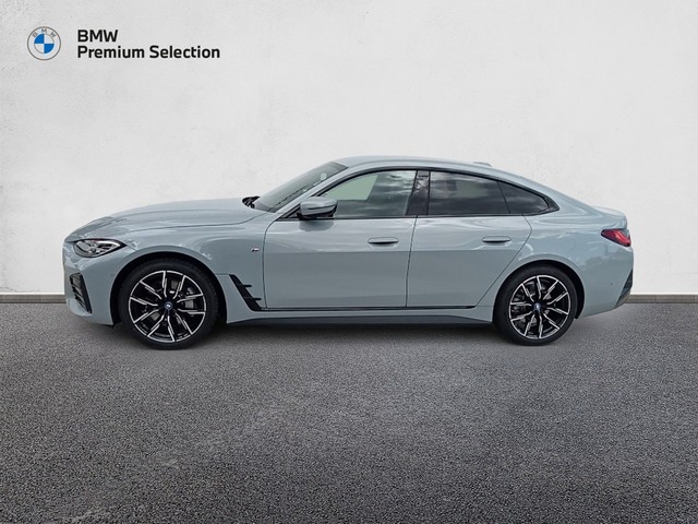 BMW i4 eDrive40 color Gris. Año 2024. 250KW(340CV). Eléctrico. En concesionario Mandel Motor Badajoz de Badajoz