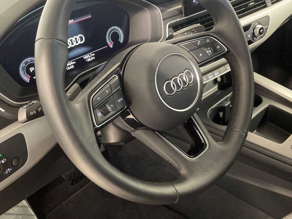 Audi A4 30 TDI - 13