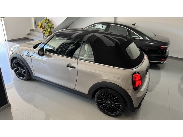 MINI MINI Cabrio Cooper 100 kW (136 CV)
