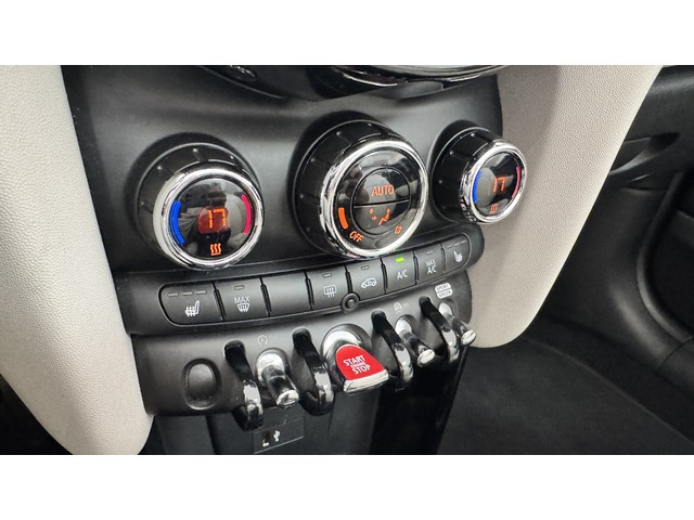 MINI MINI Cabrio Cooper 100 kW (136 CV)