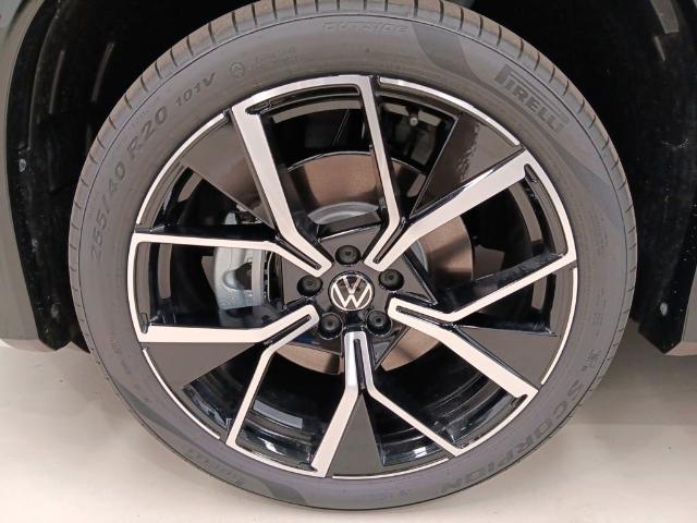 Volkswagen Tayron R-Line 1.5 eTSI 110 kW (150 CV) DSG