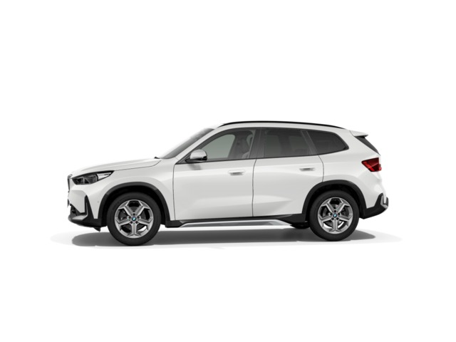 BMW X1 xDrive20d color Blanco. Año 2024. 120KW(163CV). Diésel. En concesionario Movilnorte El Carralero de Madrid