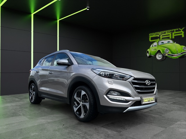 Hyundai Tucson 1.7 CRDI BlueDrive Kosmo 4x2 85 kW (115 CV)
