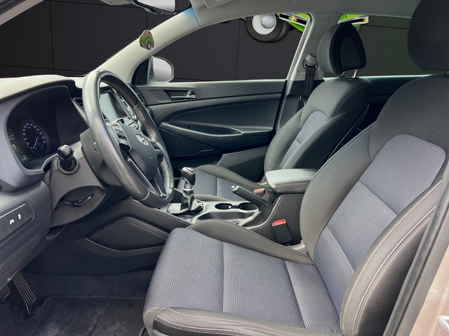 Hyundai Tucson 1.7 CRDI BlueDrive Kosmo 4x2 85 kW (115 CV)