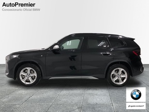 Fotos de BMW X1 sDrive20i color Negro. Año 2024. 125KW(170CV). Gasolina. En concesionario Auto Premier, S.A. - MADRID de Madrid