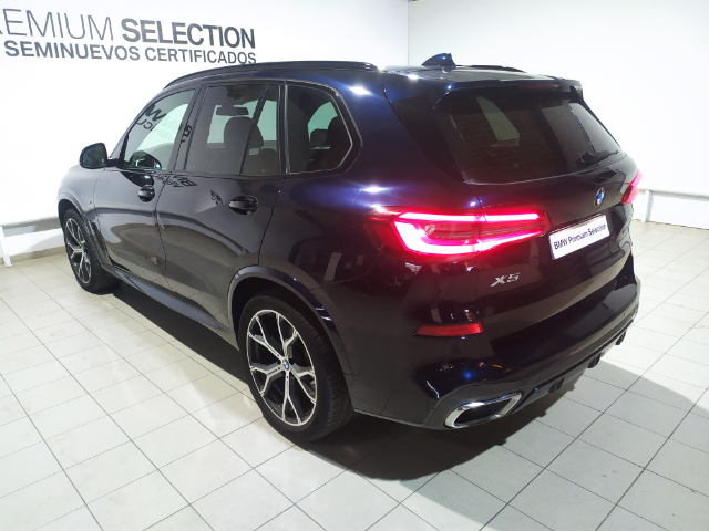 BMW X5 xDrive30d color Negro. Año 2019. 195KW(265CV). Diésel. En concesionario Hispamovil, Torrevieja de Alicante