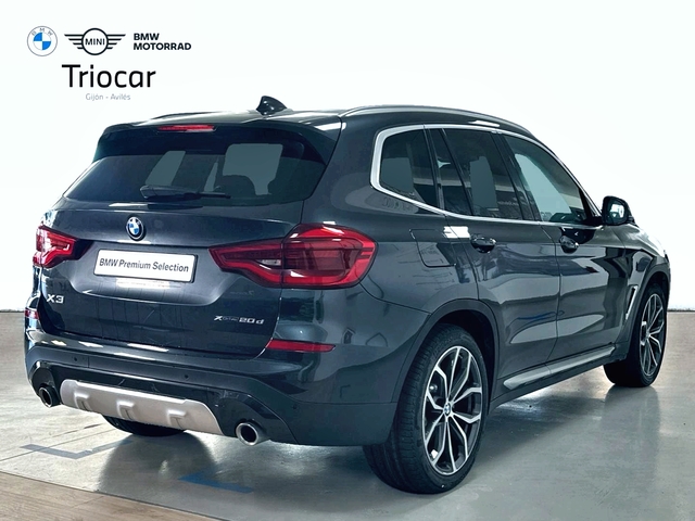 BMW X3 xDrive20d color Gris. Año 2020. 140KW(190CV). Diésel. En concesionario Triocar Gijón (Bmw y Mini) de Asturias