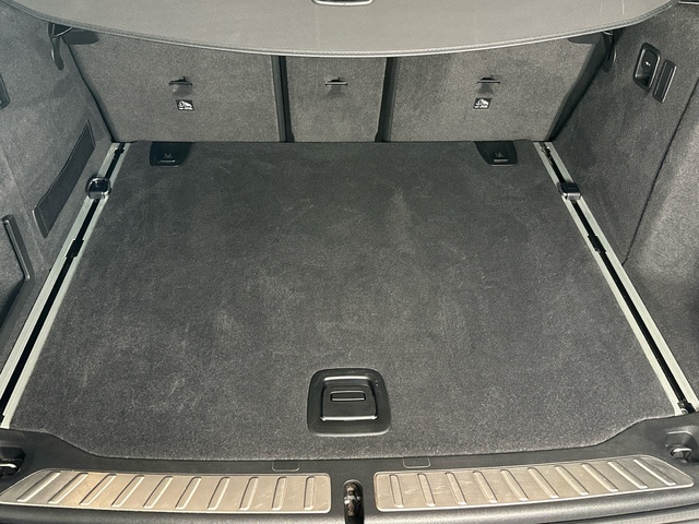 BMW X3 xDrive20d color Gris. Año 2020. 140KW(190CV). Diésel. En concesionario Triocar Gijón (Bmw y Mini) de Asturias