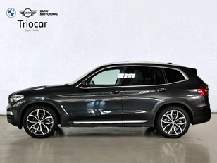Fotos de BMW X3 xDrive20d color Gris. Año 2020. 140KW(190CV). Diésel. En concesionario Triocar Gijón (Bmw y Mini) de Asturias