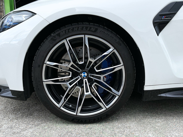 BMW M M4 Coupe Competition color Blanco. Año 2023. 375KW(510CV). Gasolina. En concesionario Celtamotor Vigo de Pontevedra