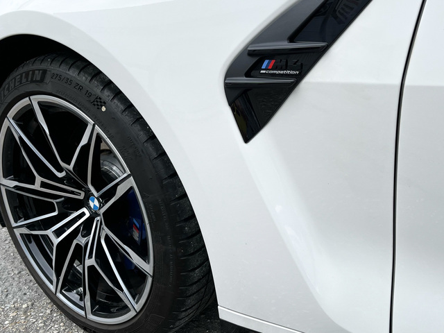 BMW M M4 Coupe Competition color Blanco. Año 2023. 375KW(510CV). Gasolina. En concesionario Celtamotor Vigo de Pontevedra