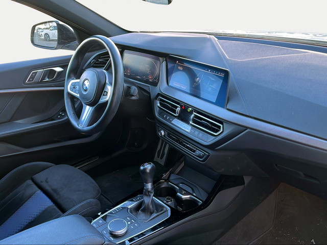 BMW Serie 1 118d color Blanco. Año 2021. 110KW(150CV). Diésel. En concesionario Ilbira Motor | Granada de Granada