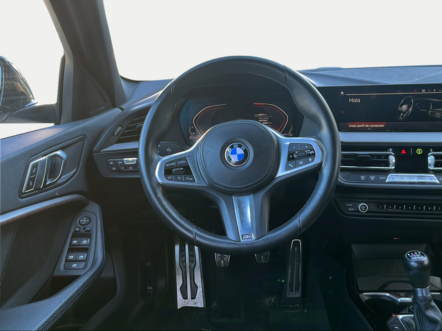 BMW Serie 1 118d color Blanco. Año 2021. 110KW(150CV). Diésel. En concesionario Ilbira Motor | Granada de Granada