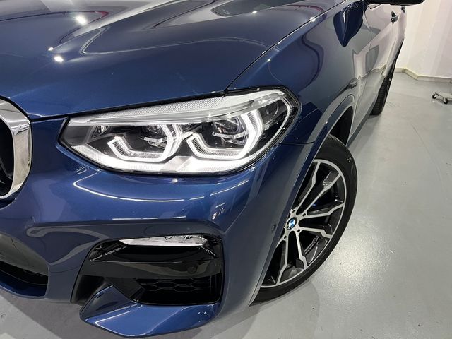 BMW X4 xDrive30d color Azul. Año 2019. 195KW(265CV). Diésel. En concesionario Unicars Ponent de Lleida