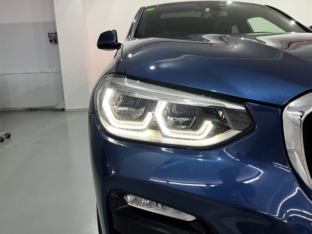 BMW X4 xDrive30d color Azul. Año 2019. 195KW(265CV). Diésel. En concesionario Unicars Ponent de Lleida