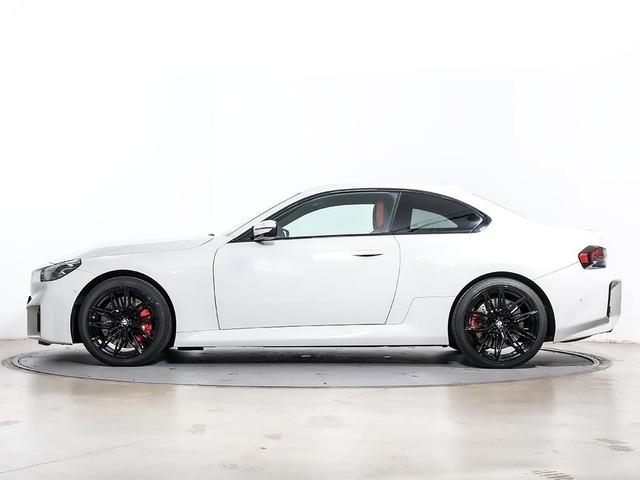 BMW M M2 Coupe color Blanco. Año 2025. 353KW(480CV). Gasolina. En concesionario Oliva Motor Tarragona de Tarragona
