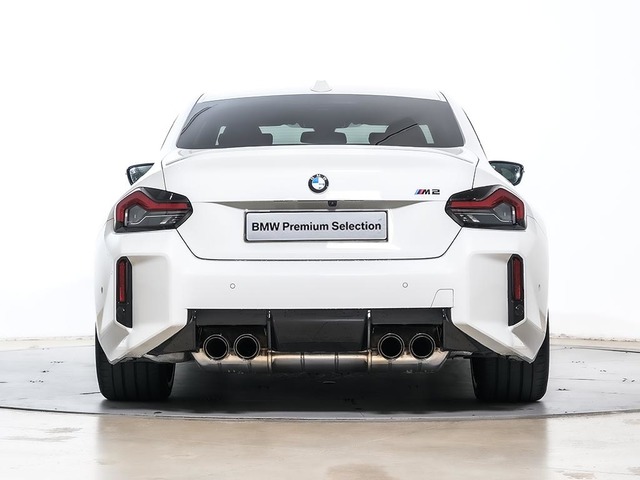BMW M M2 Coupe color Blanco. Año 2025. 353KW(480CV). Gasolina. En concesionario Oliva Motor Tarragona de Tarragona