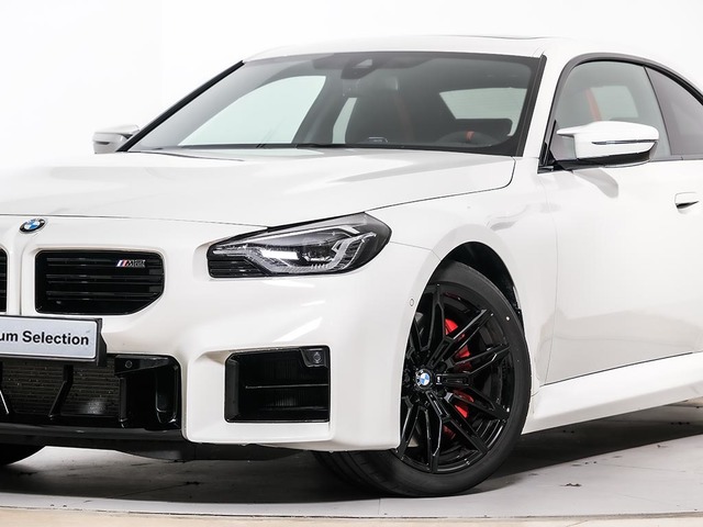 BMW M M2 Coupe color Blanco. Año 2025. 353KW(480CV). Gasolina. En concesionario Oliva Motor Tarragona de Tarragona