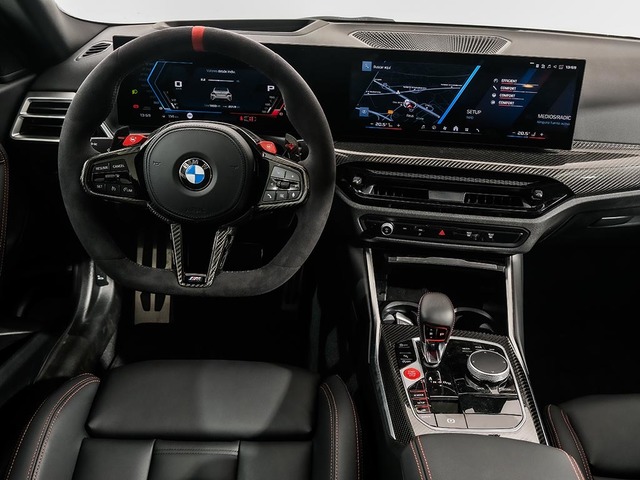 BMW M M2 Coupe color Blanco. Año 2025. 353KW(480CV). Gasolina. En concesionario Oliva Motor Tarragona de Tarragona