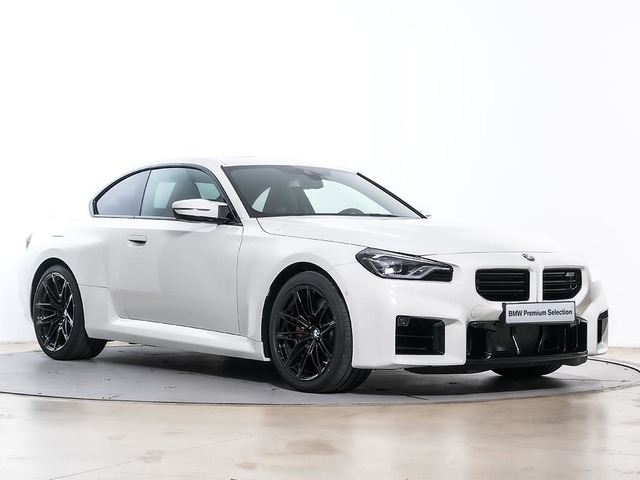 BMW M M2 Coupe color Blanco. Año 2025. 353KW(480CV). Gasolina. En concesionario Oliva Motor Tarragona de Tarragona