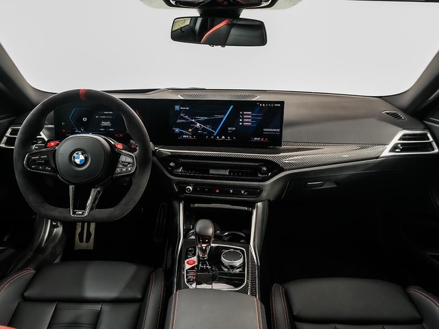 BMW M M2 Coupe color Blanco. Año 2025. 353KW(480CV). Gasolina. En concesionario Oliva Motor Tarragona de Tarragona