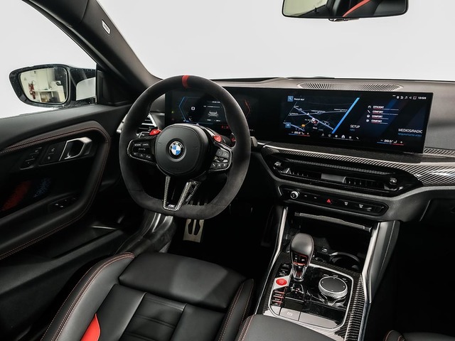 BMW M M2 Coupe color Blanco. Año 2025. 353KW(480CV). Gasolina. En concesionario Oliva Motor Tarragona de Tarragona
