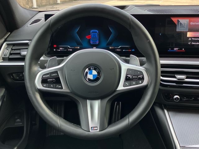 BMW Serie 3 320d color Azul. Año 2024. 140KW(190CV). Diésel. En concesionario Bernesga Motor León (Bmw y Mini) de León